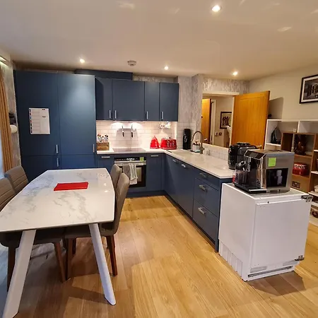 Stylish And Modern 1 Bedroom Apartment In Farringdon